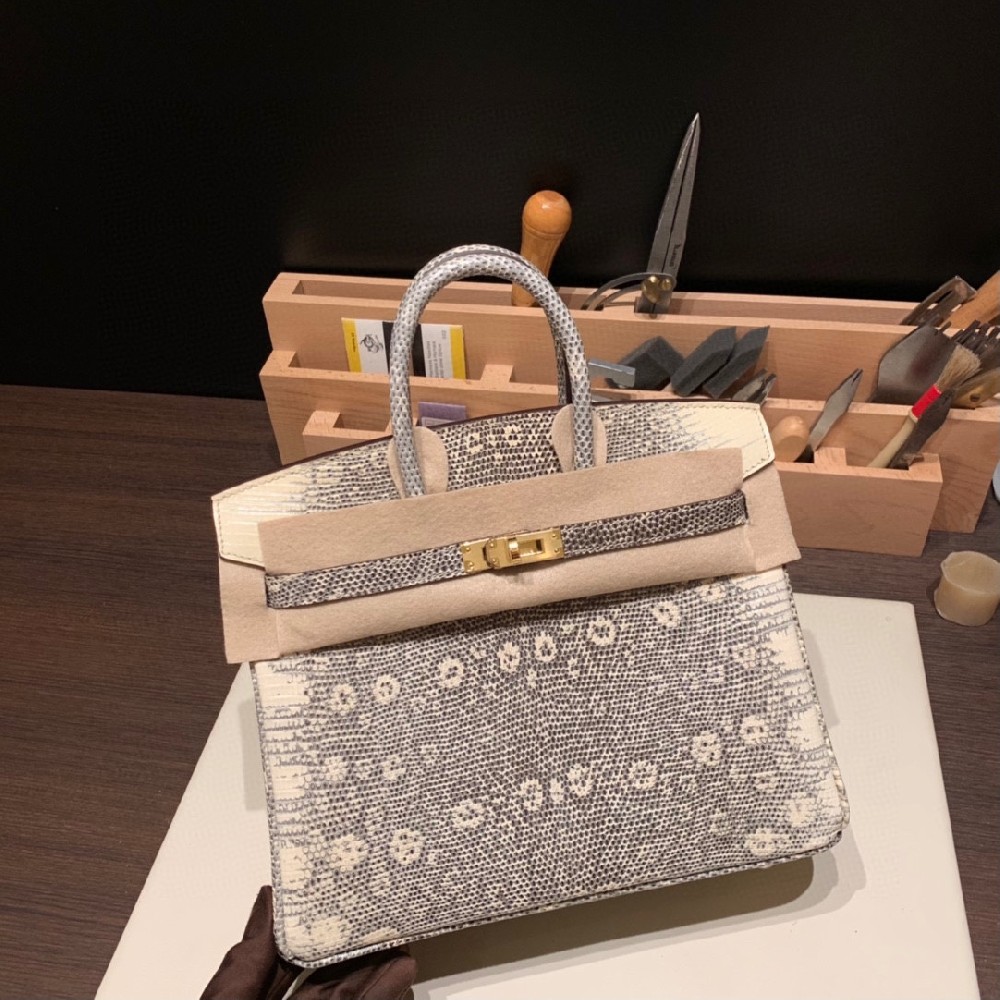 小极品现货[哇]让你走在人群中脱颖而出 爱了😘25cm Birkin 蜥蜴❄️自然色 金扣