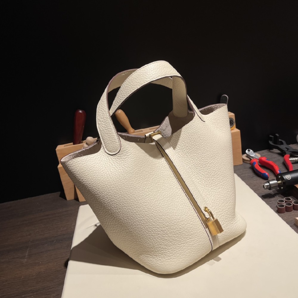 picotin 菜篮子 22cm 很少上到图、却一直热销！nata 奶油白 金扣🌟个高的姊妹的福音 丝毫不影响它的仙和温柔